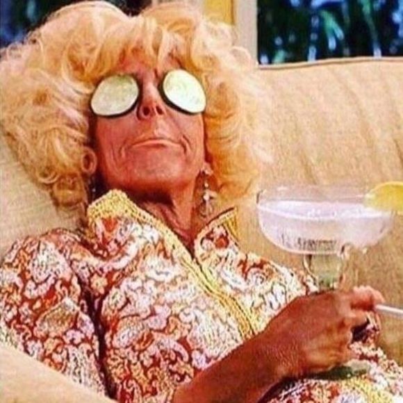 Meet your Posher, Evelina - Picture 1 of 1